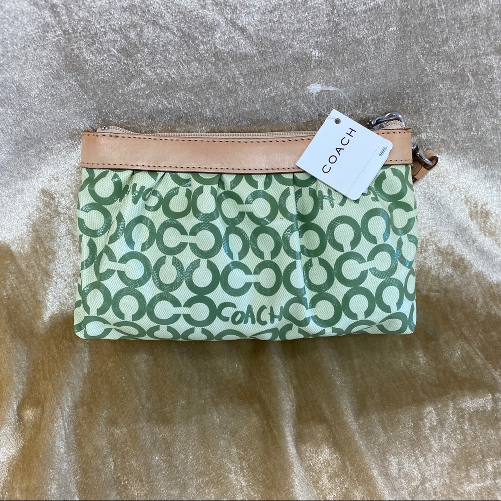 COACH LEAH Pouch NWT